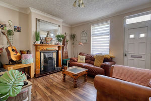 Lounge- click for photo gallery